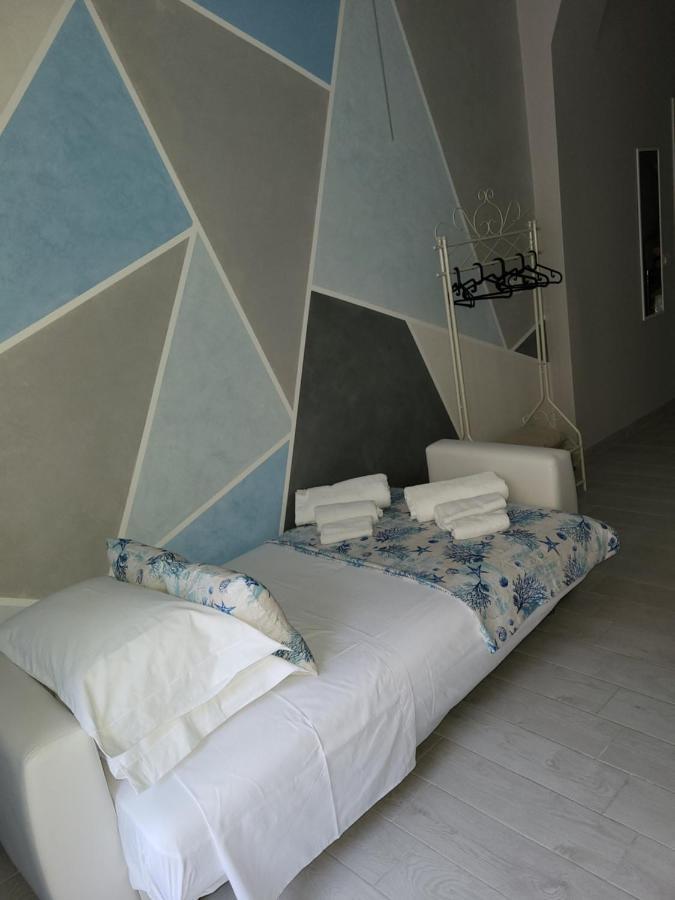 Casa Vacanze Manthy Posizione Centrale Bari Ngoại thất bức ảnh